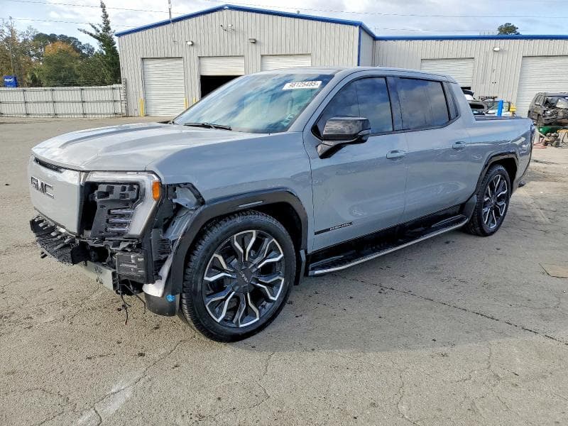 2025 GMC Sierra Denali