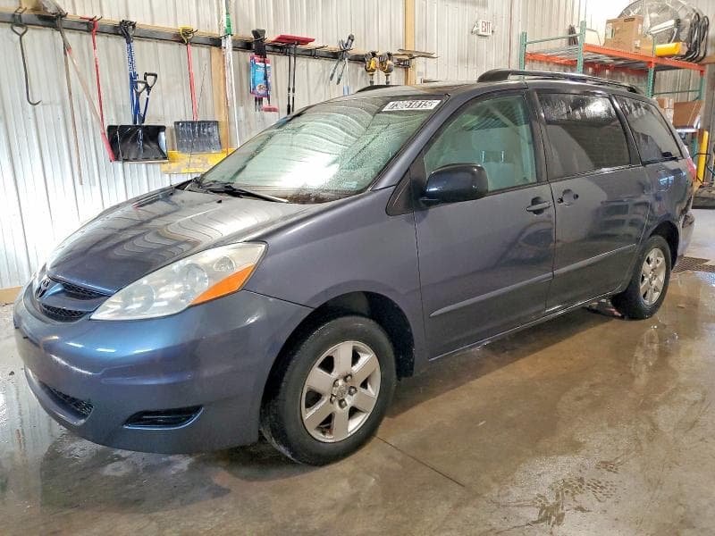 2006 Toyota Sienna LE 7 Passenger