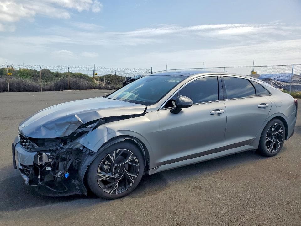 2025 KIA K5 GT Line
