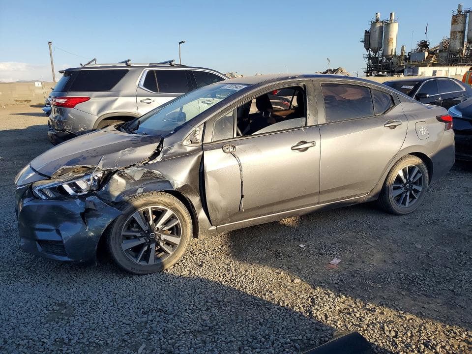 2021 Nissan Versa SV