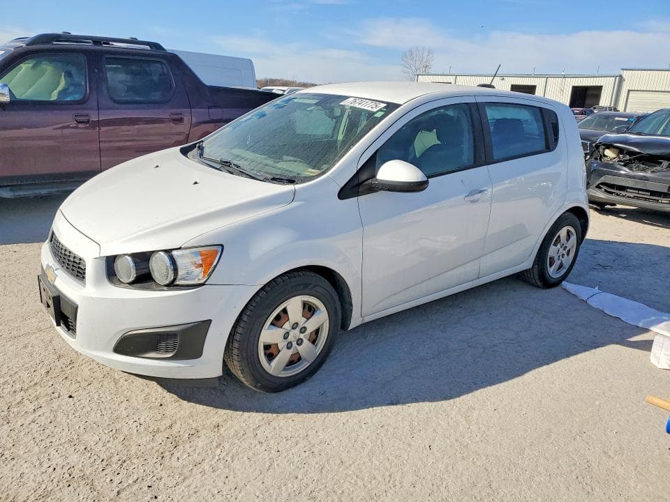 2015 Chevrolet Sonic LS