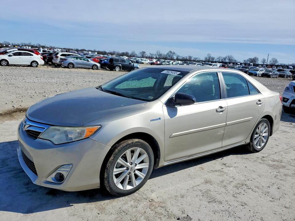 2013 Toyota Camry Hybrid