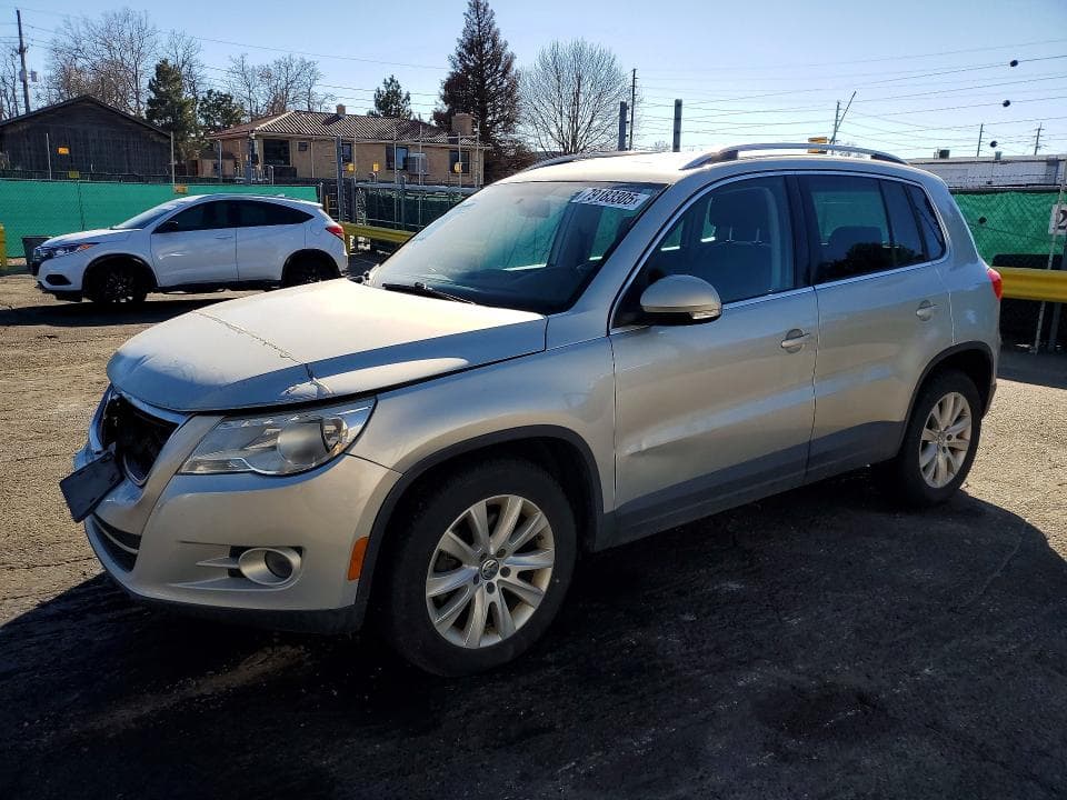 2010 Volkswagen Tiguan SE