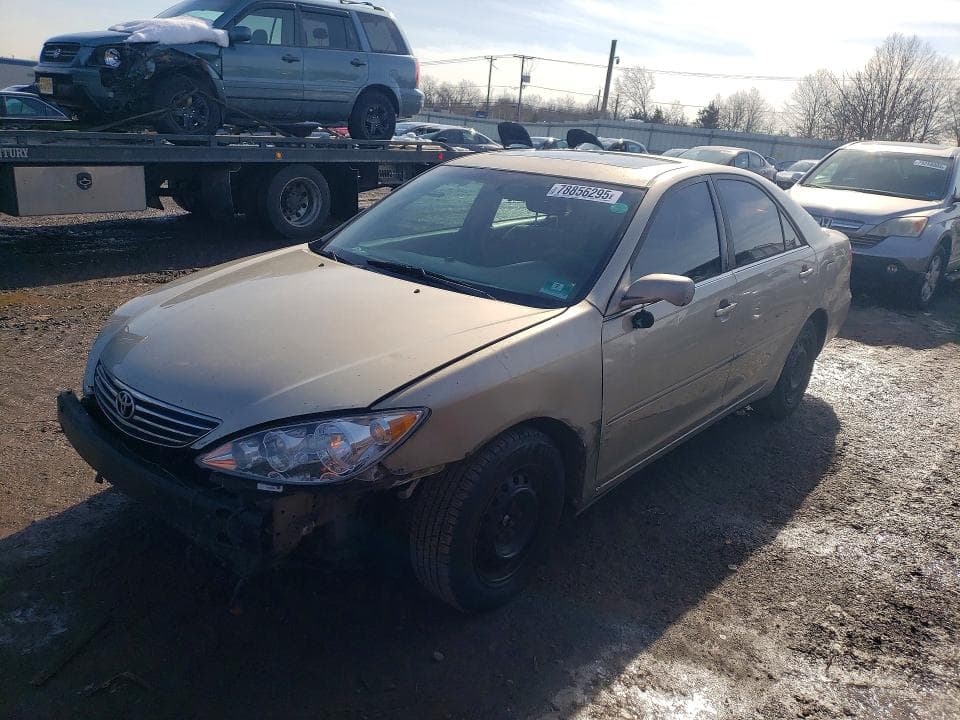 2005 Toyota Camry LE