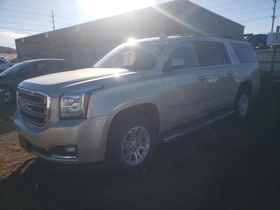 2017 GMC Yukon XL K1500 SLT