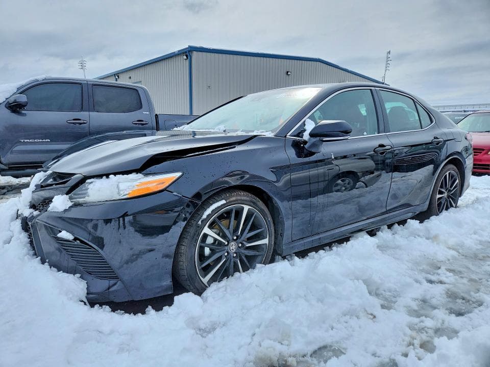 2020 Toyota Camry XSE