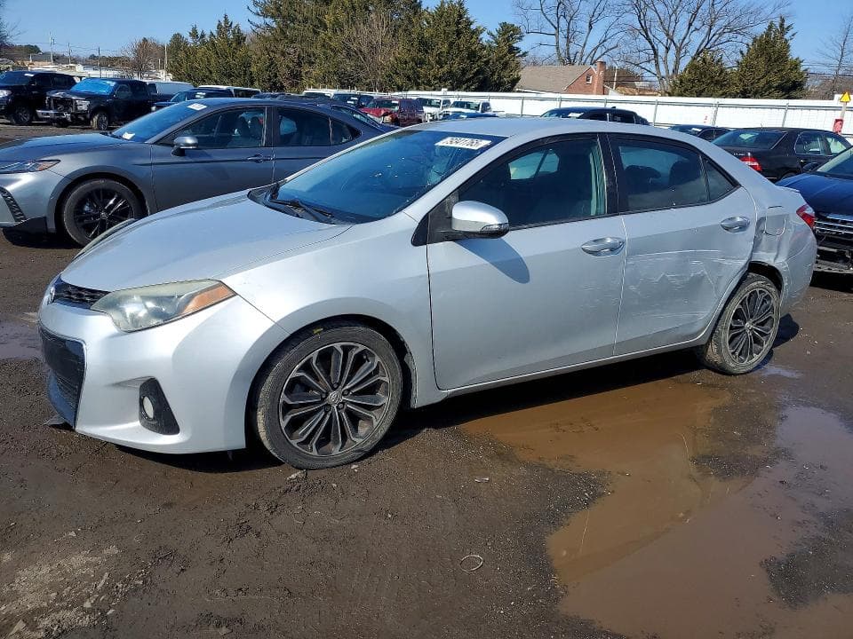 2015 Toyota Corolla S Plus