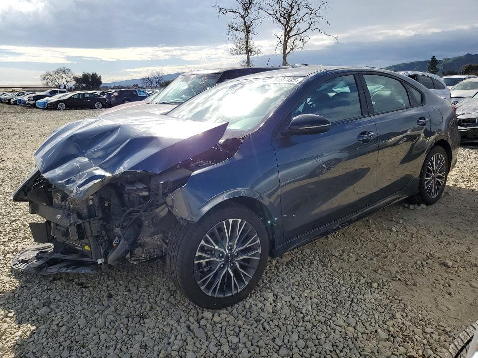 2024 KIA Forte GT Line