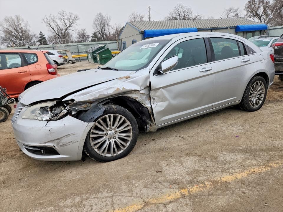 2011 Chrysler 200 Limited