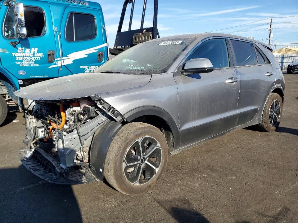 2025 KIA Niro LX