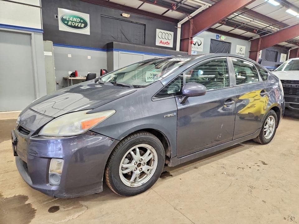 2010 Toyota Prius III