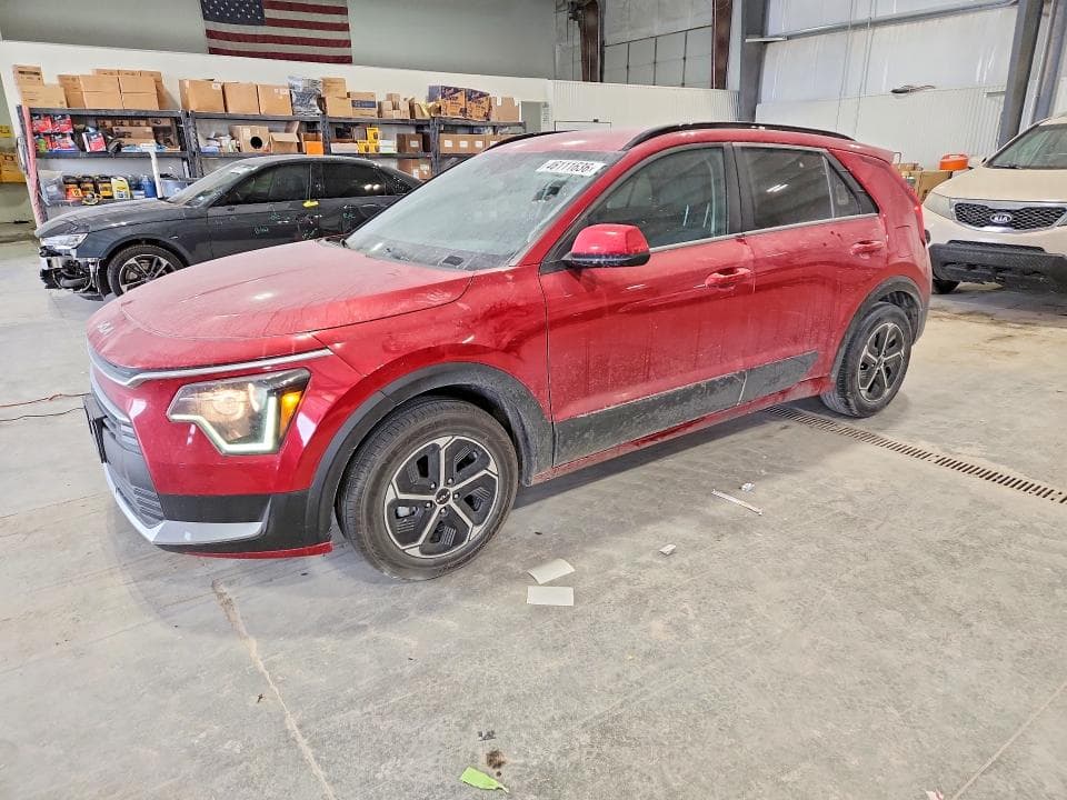 2023 KIA Niro LX