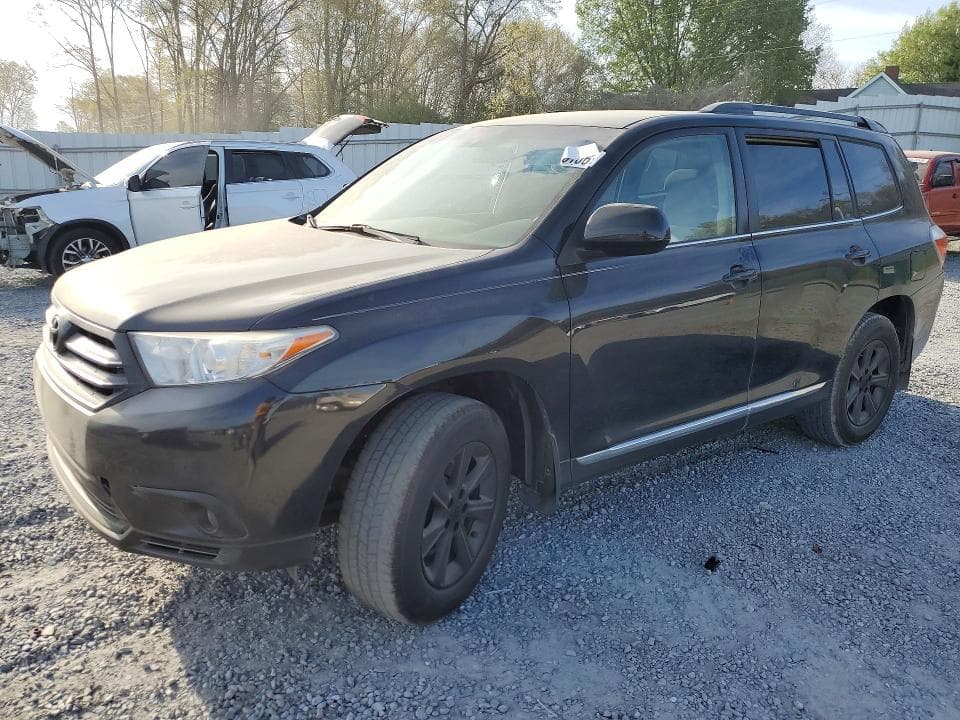 2013 Toyota Highlander Plus