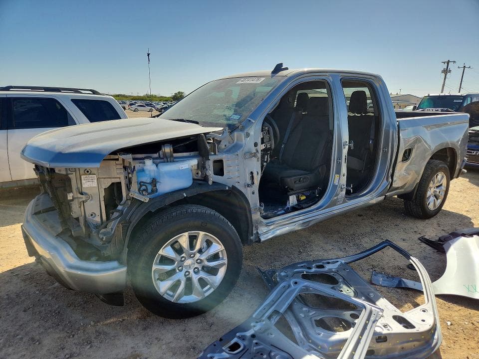 2024 Chevrolet Silverado C1500 Custom