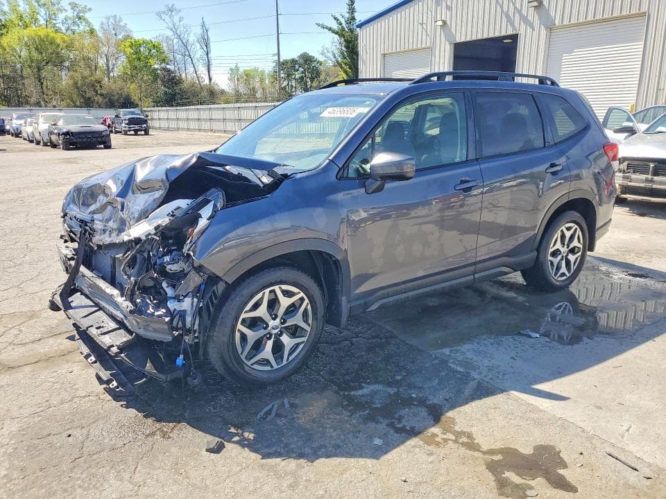 2024 Subaru Forester Premium