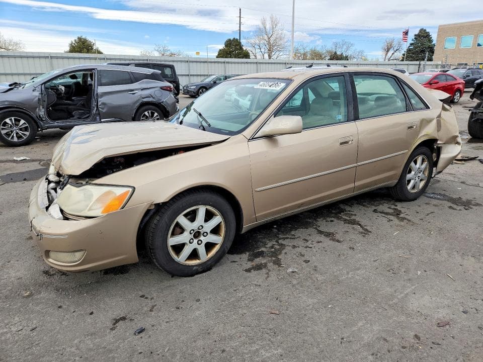 2000 Toyota Avalon XLS