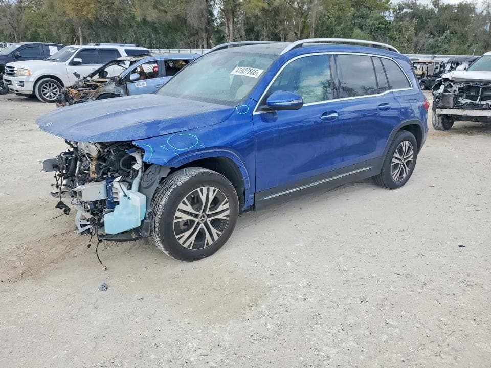2024 Mercedes-Benz GLB 250
