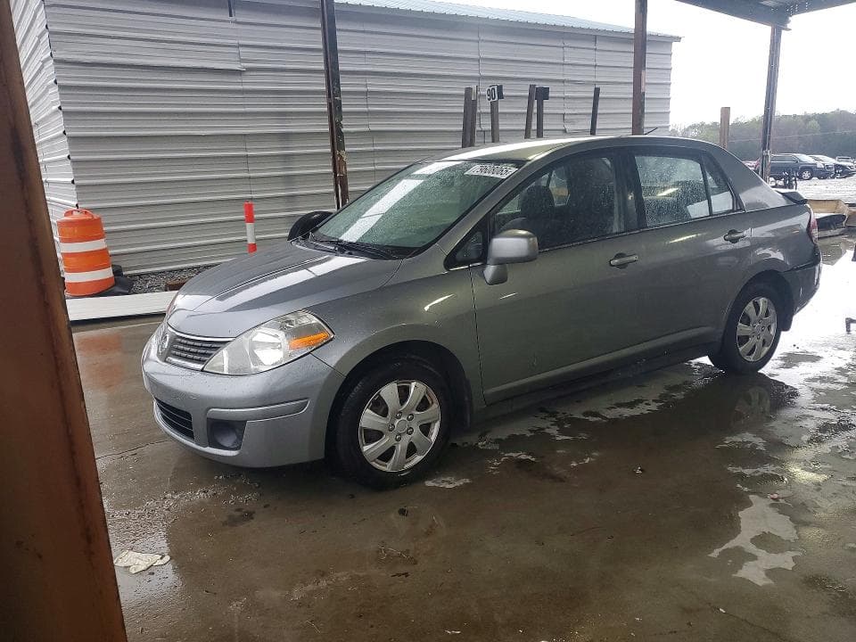 2008 Nissan Versa 1.8 S
