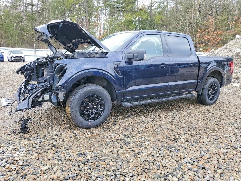 2025 Ford F150 XLT