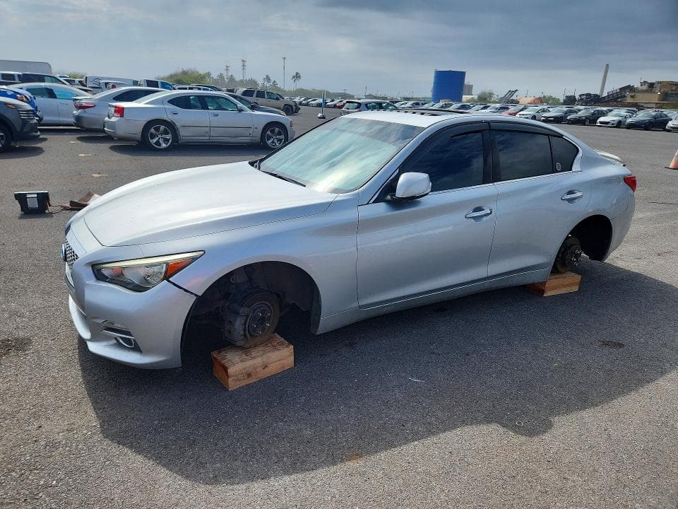 2014 Infiniti Q50 Premium