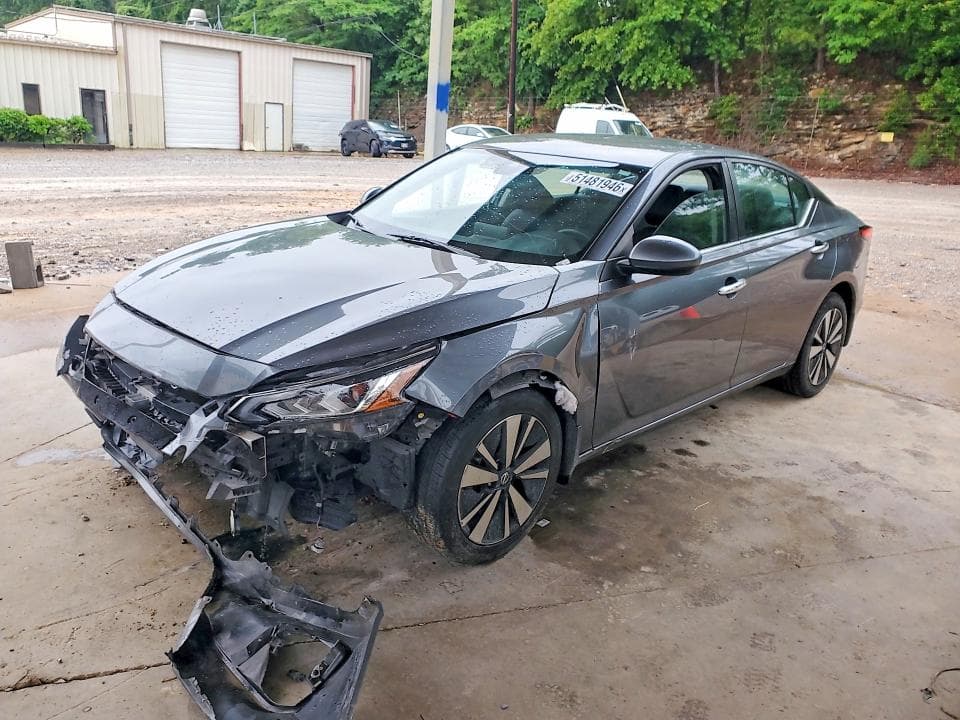 2021 Nissan Altima SV