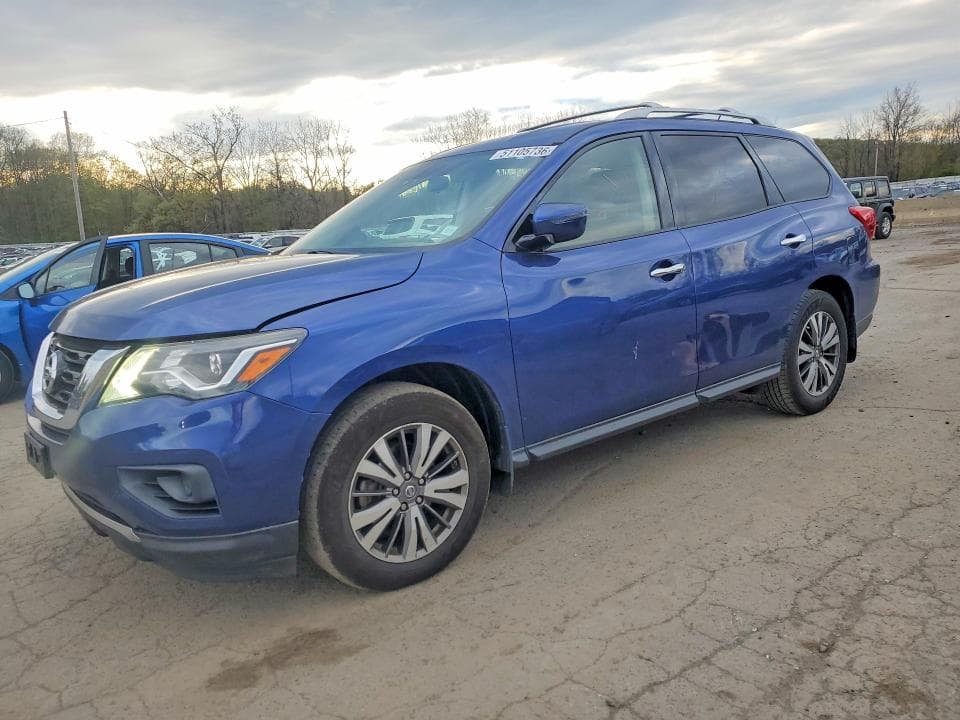 2018 Nissan Pathfinder S