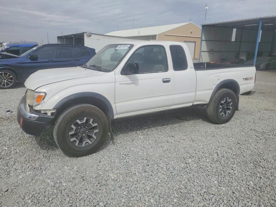 2000 Toyota Tacoma Xtracab