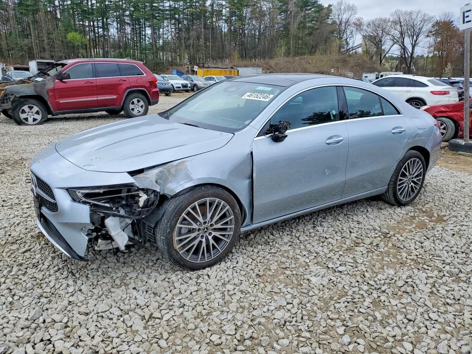 2025 Mercedes-Benz CLA 250