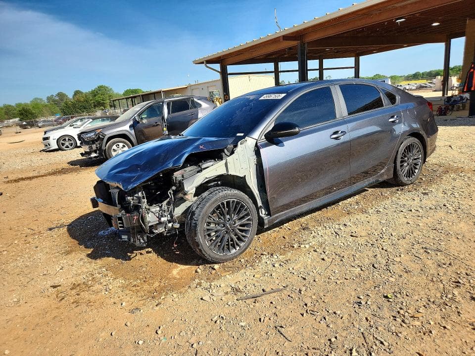 2023 KIA Forte GT Line