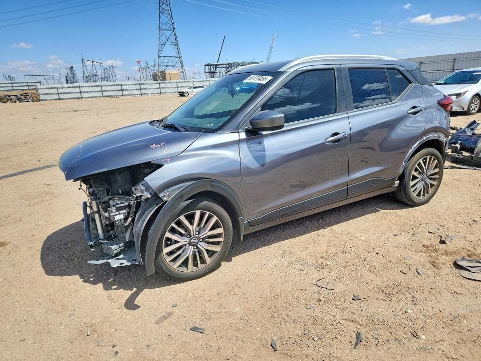 2023 Nissan Kicks SV