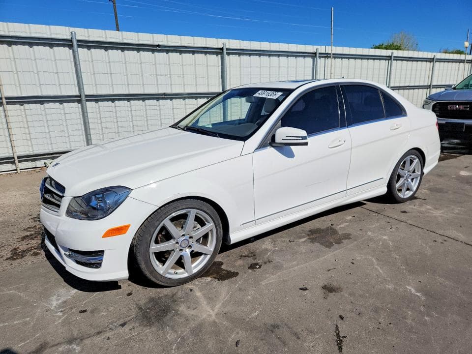 2014 Mercedes-Benz C 250