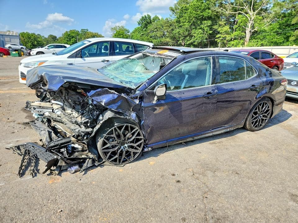 2021 Toyota Camry XSE