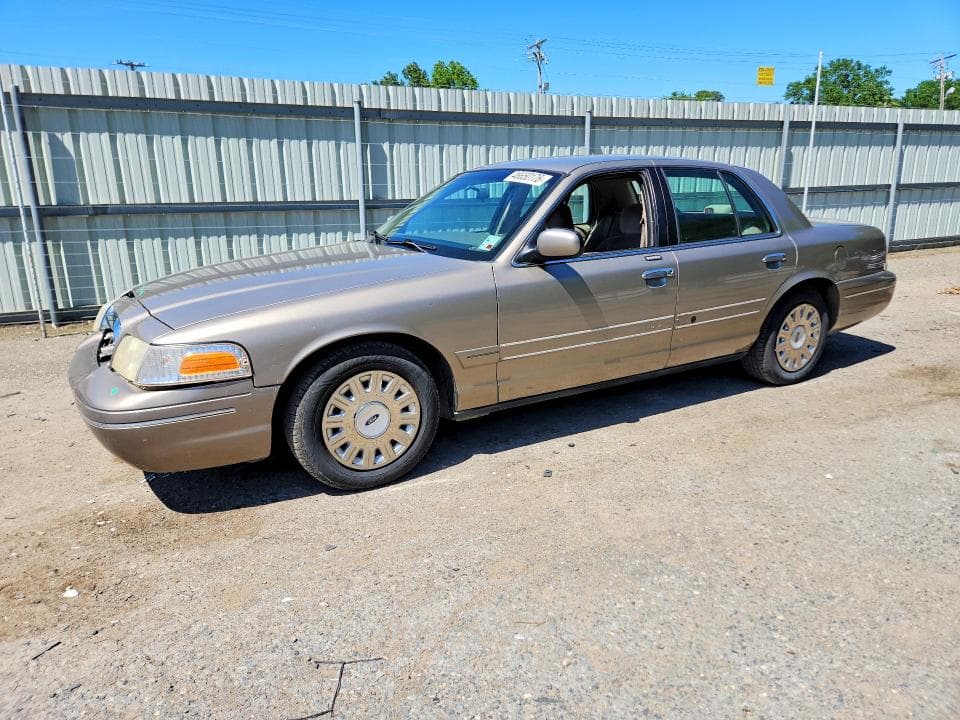 2003 Ford Crown Victoria