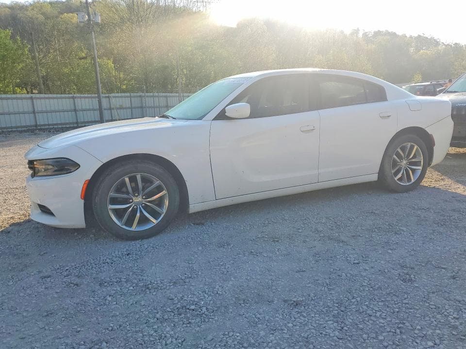 2015 Dodge Charger SXT