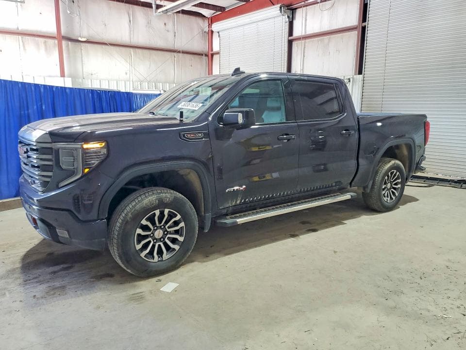 2023 GMC Sierra K1500 AT4