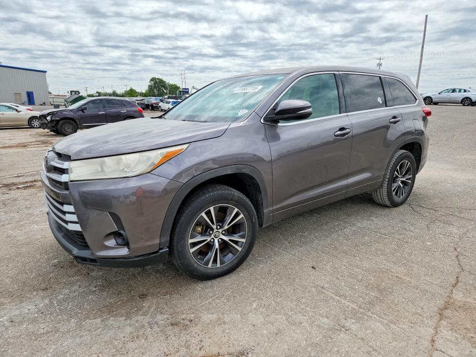 2018 Toyota Highlander LE