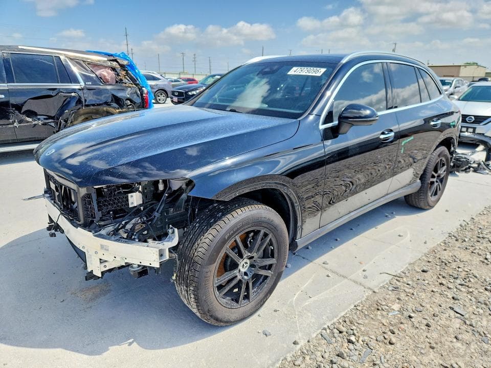 2025 Mercedes-Benz GLC 300 4MATIC
