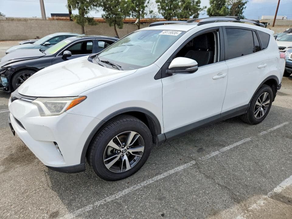 2018 Toyota RAV4 XLE