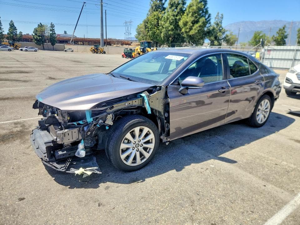 2018 Toyota Camry LE