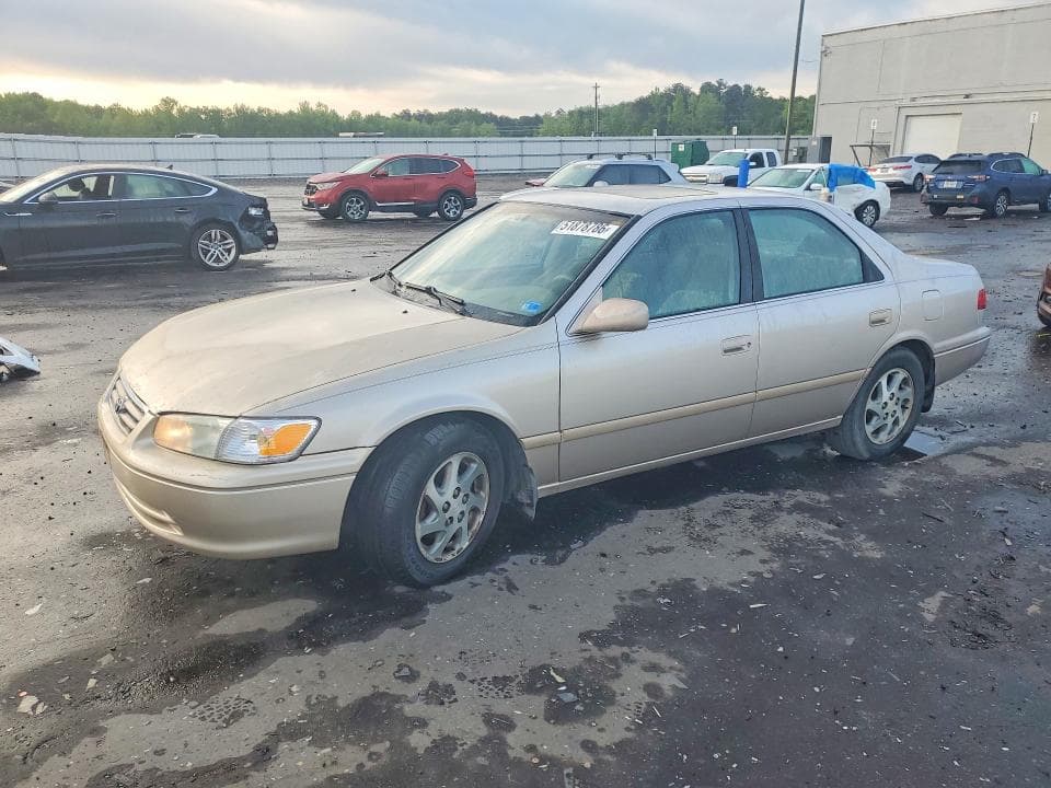 2000 Toyota Camry LE 