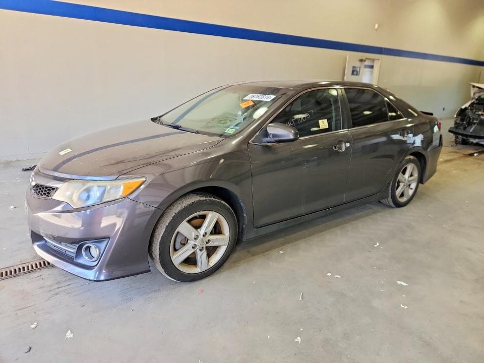 2013 Toyota Camry SE