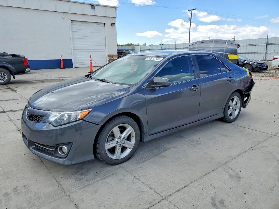 2013 Toyota Camry SE