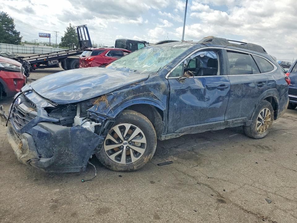 2025 Subaru Outback Premium