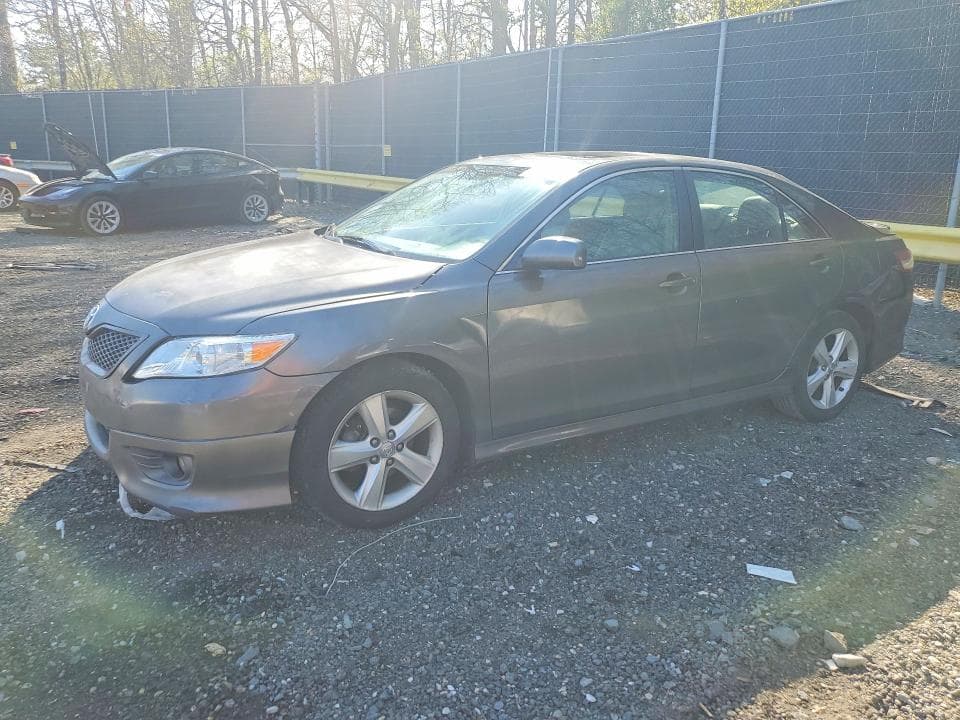 2011 Toyota Camry SE