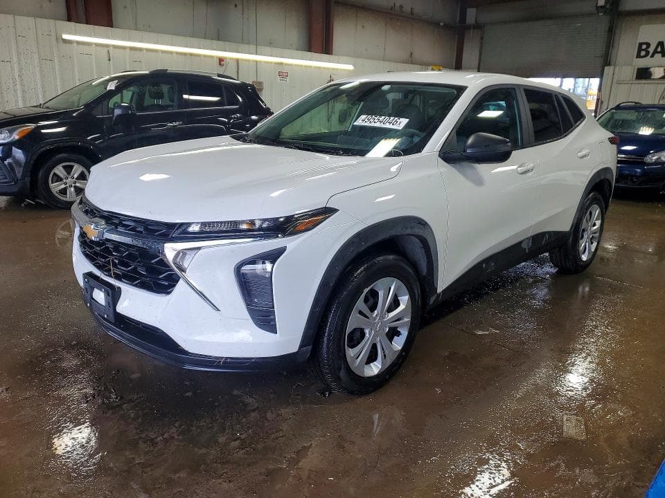 2025 Chevrolet Trax LS