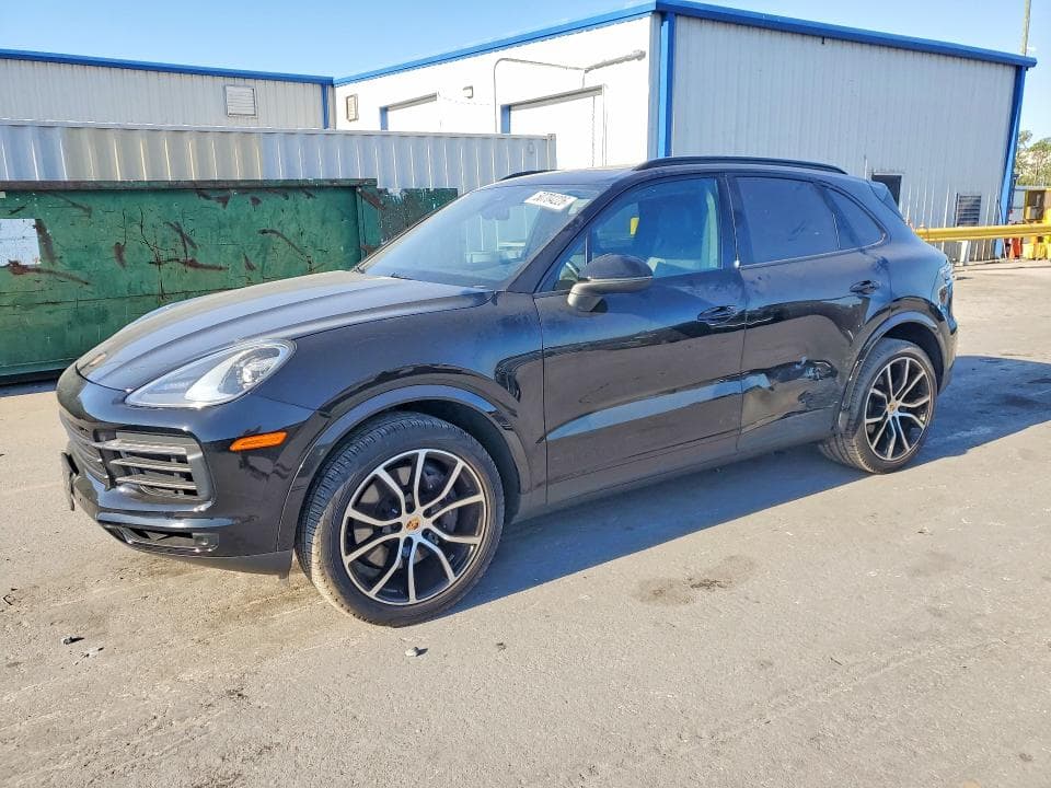 2023 Porsche Cayenne Base