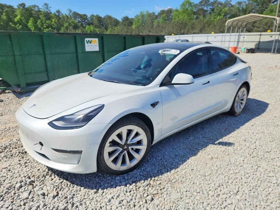 2022 Tesla Model 3