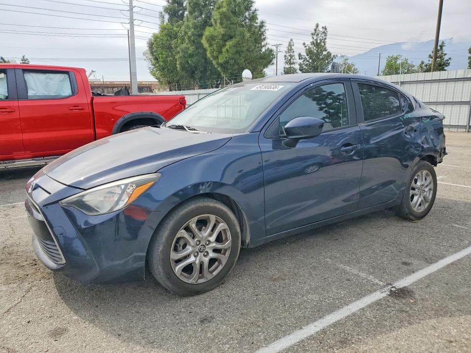 2017 Toyota Yaris IA Base
