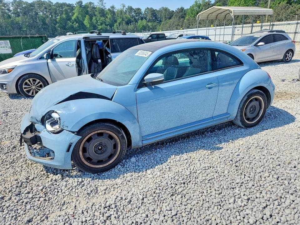 2012 Volkswagen Beetle