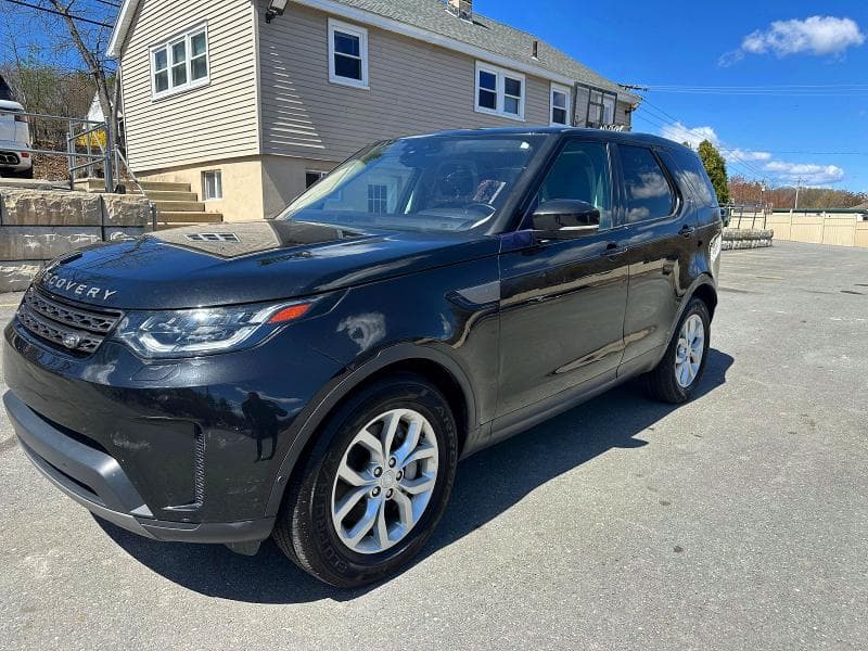 2020 Land Rover Discovery SE